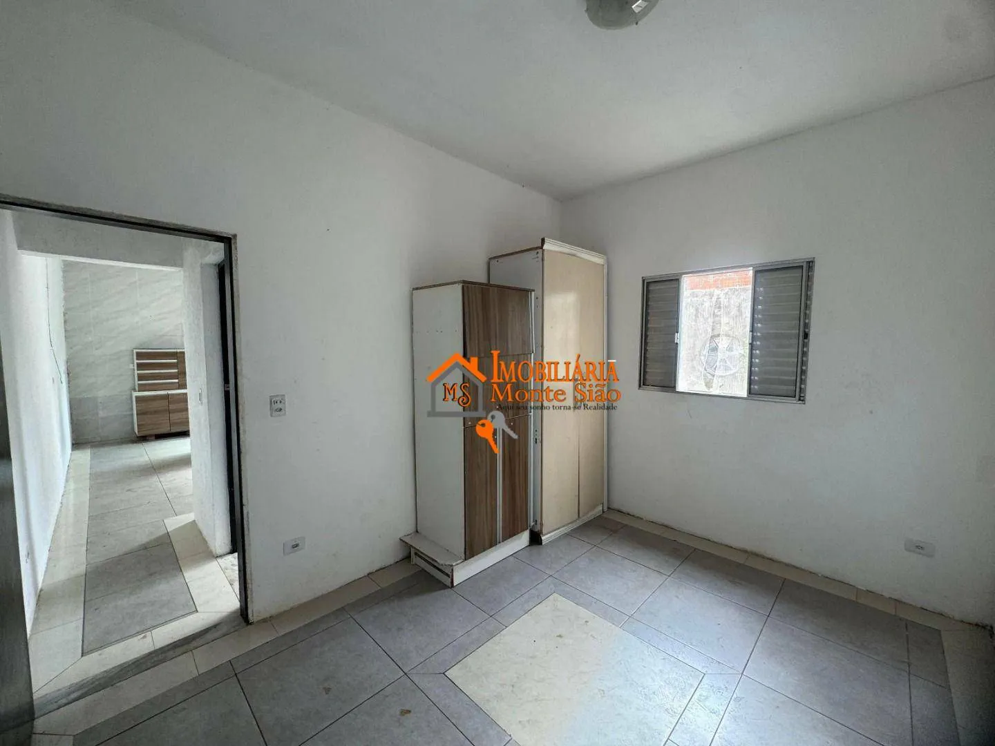 Imagem Casa com 2 dormitórios, 400 m² - venda por R$ 1.000.000,00 ou aluguel por R$ 2.142,00/mês - Cidade Soberana - Guarulhos/SP