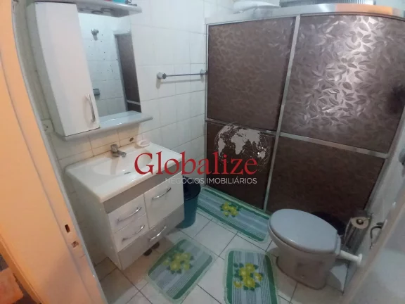 Imagem Apartamento à Venda, em prédio de 3 andares R$320.000,00, 2 dormitórios na Vila Mathias em Santos SP
