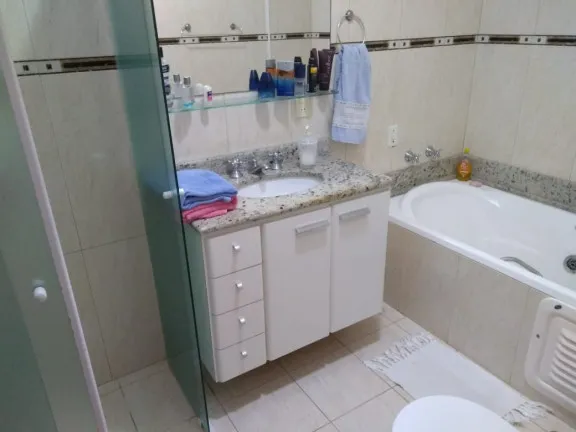 Imagem Casa com 4 Quartos à Venda, 223 m² em Campo Grande - Santos
