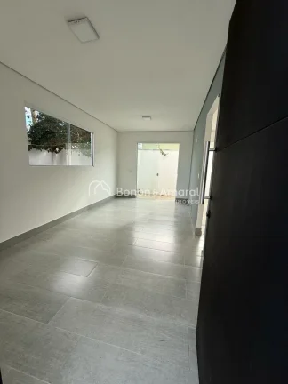 Imagem Casa bem localizada em região tranquila e de excelente valorização.

O imóvel conta com 3 dormit...