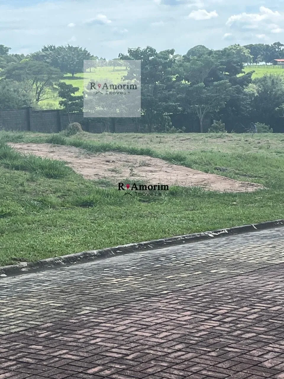Imagem Encantos do Jacuhu - Terreno a Venda com 1.171 metros em Itu SP