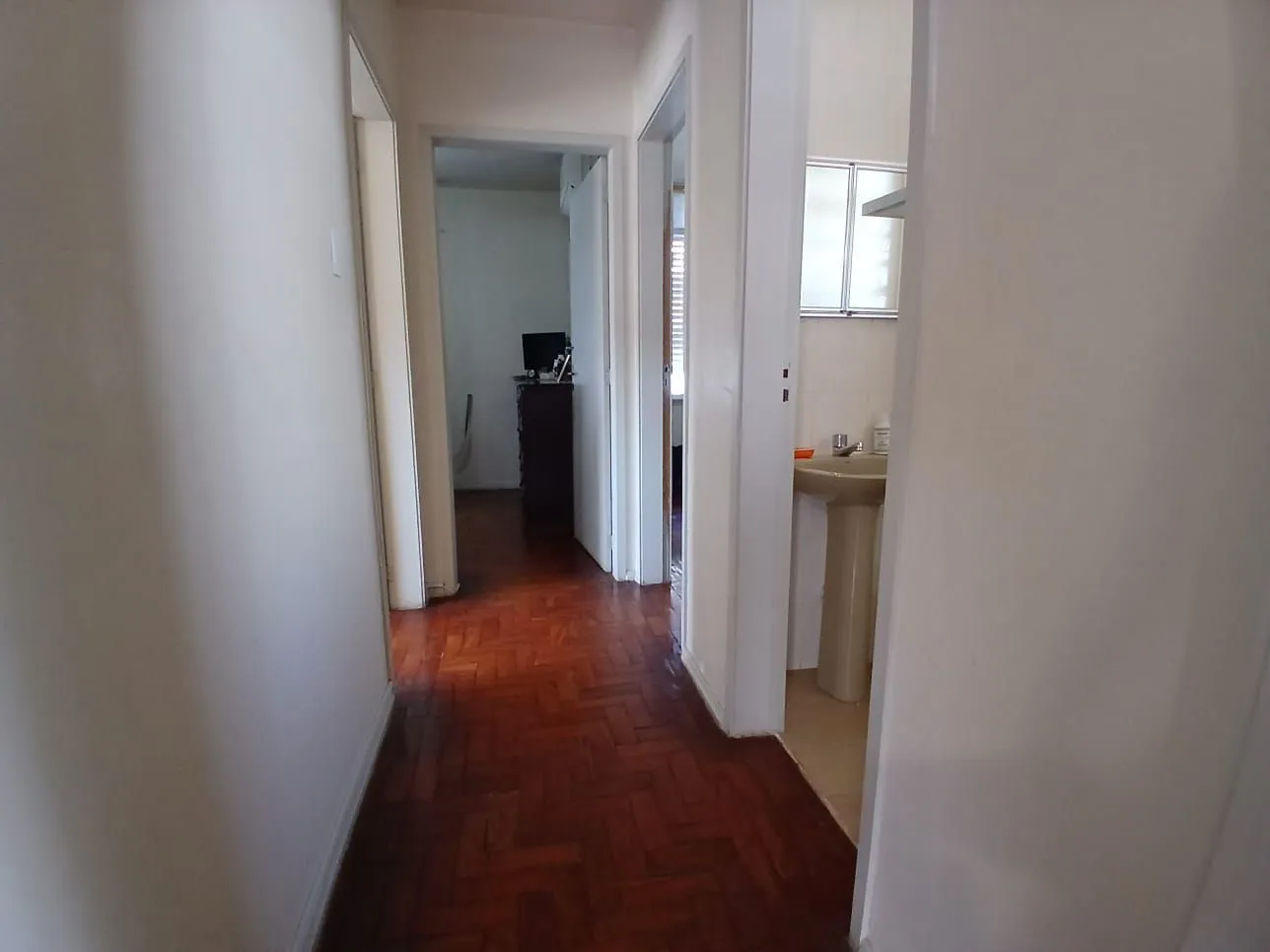 Imagem Casa com 03 dormitorios e amplo jardim no bairro Santa Tereza /RS
