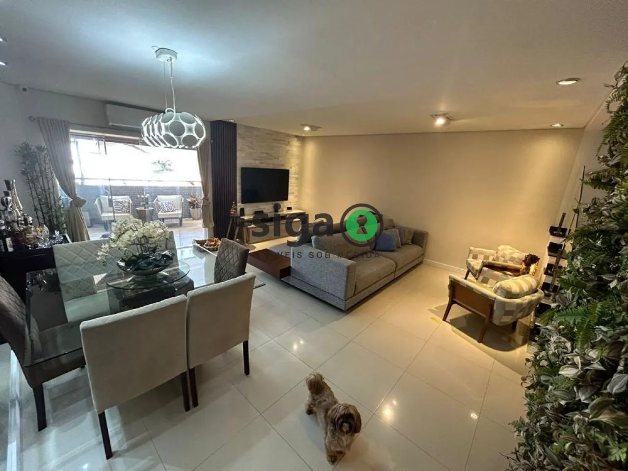 Imagem CASA DE CONDOMINIO Á VENDA NO MORUMBI COM 3 SUÍTES, 2 VAGAS!