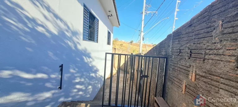 Imagem Casa de esquina à venda no Alto da Bela Vista em Patos de Minas – 3 quartos e terreno extra
