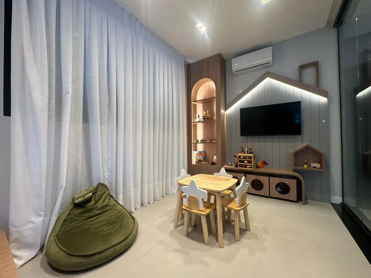 Imagem Apartamento à venda com 1192m2 por R$ 1.500.000,00