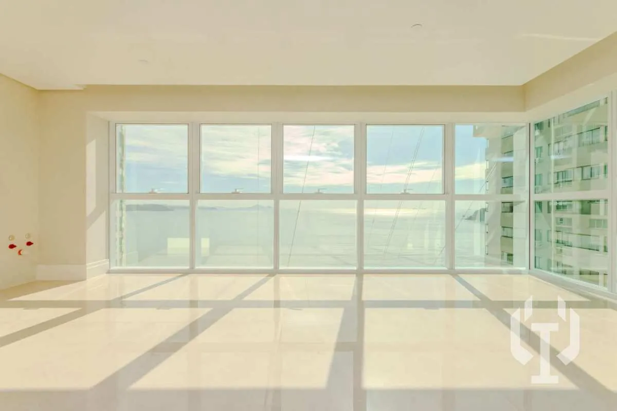 Imagem Apartamento à venda, no ONE TOWER em Balneário Camboriú, Barra Sul, com 4 quartos, 194,24m2