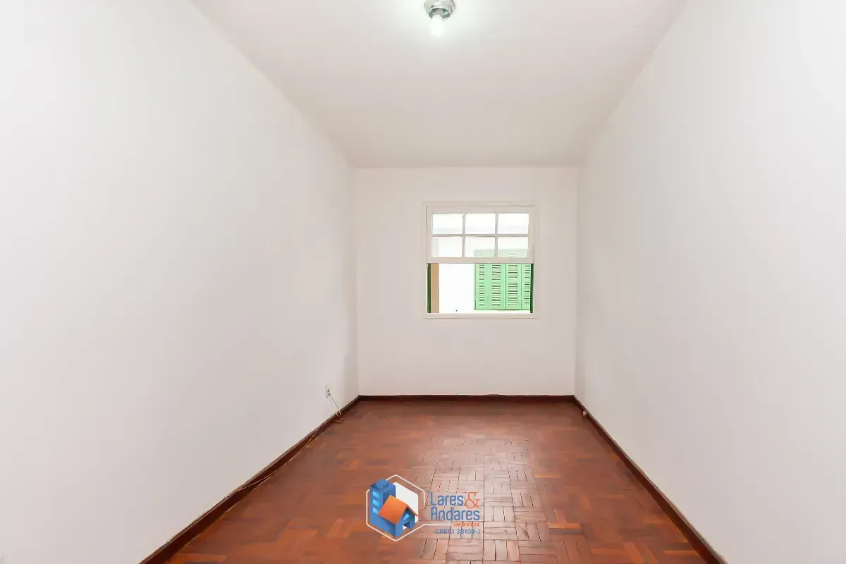 Imagem Sobrado para venda em Vila Alexandria com 3 quartos, sendo 1 suíte, 201m²