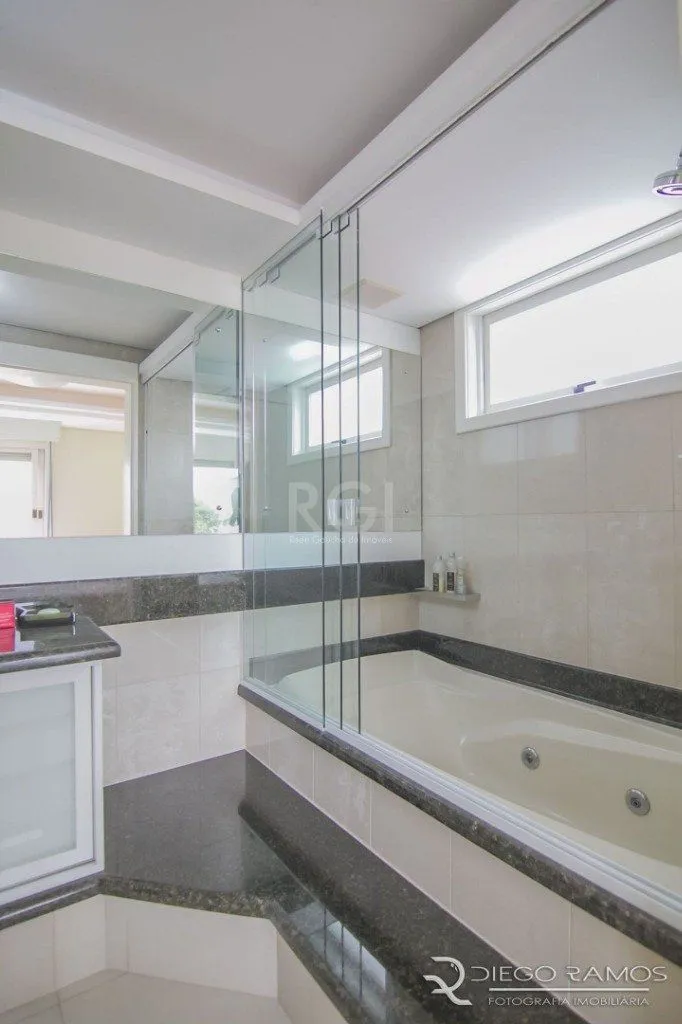 Imagem Apartamento para Venda - 117.7m², 3 dormitórios, sendo 1 suite, 2 vagas - Jardim Lindóia