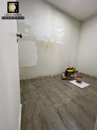 Imagem Apartamento de 3 dormitórios, sendo 1 suíte à venda em Santos