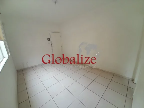 Imagem Apartamento com 3 dormitórios à venda R$ 447.000,00 no bairro Embaré em Santos-SP