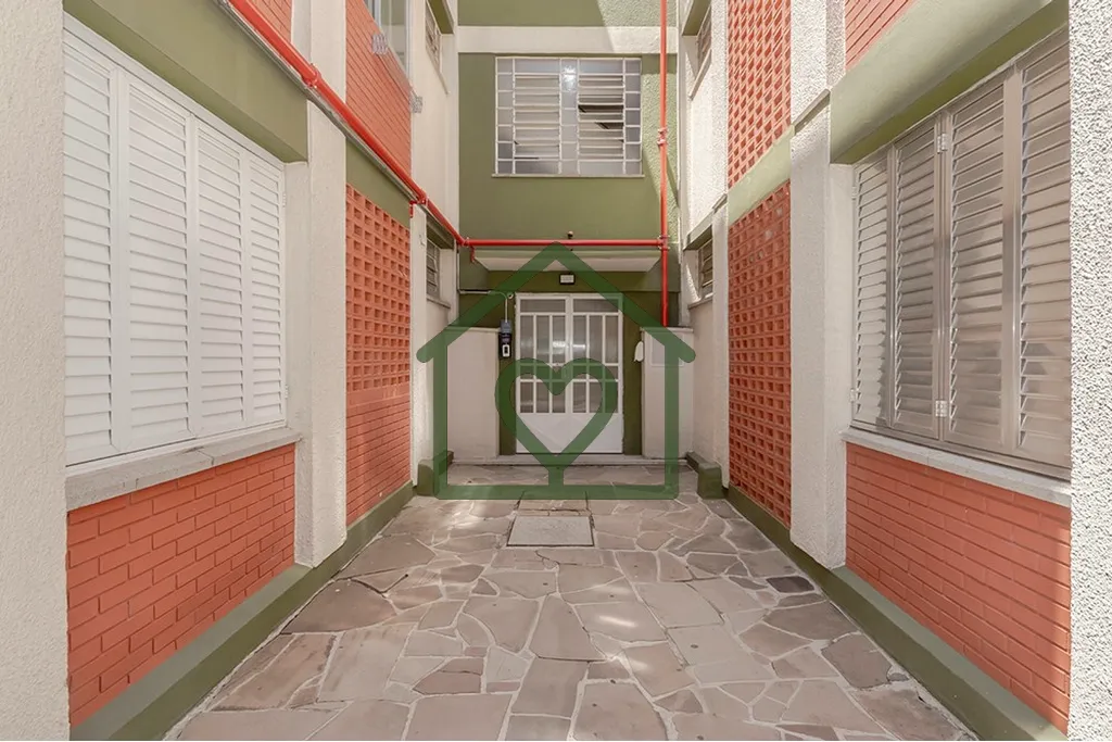 Imagem Descubra seu novo lar em Porto Alegre! Apresentamos um apartamento encantador à venda, localizado n...