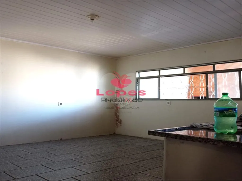 Imagem Casa de 3 quartos, 198m² no bairro Parque Residencial Rondon, em Lençóis Paulista