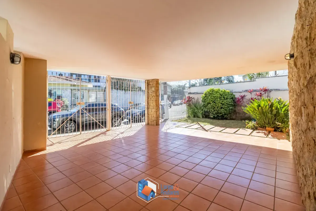 Imagem Sobrado para venda em Parque Jabaquara com 3 quartos, 257m²