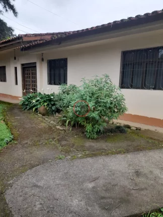 Imagem CASA GRANDE , COM TODOS COMODOS BEM ESPAÇOSOS , MAIS 2 CASAS NO MESMO TERRENO COM ENTRADAS INDIVIDUAIS.