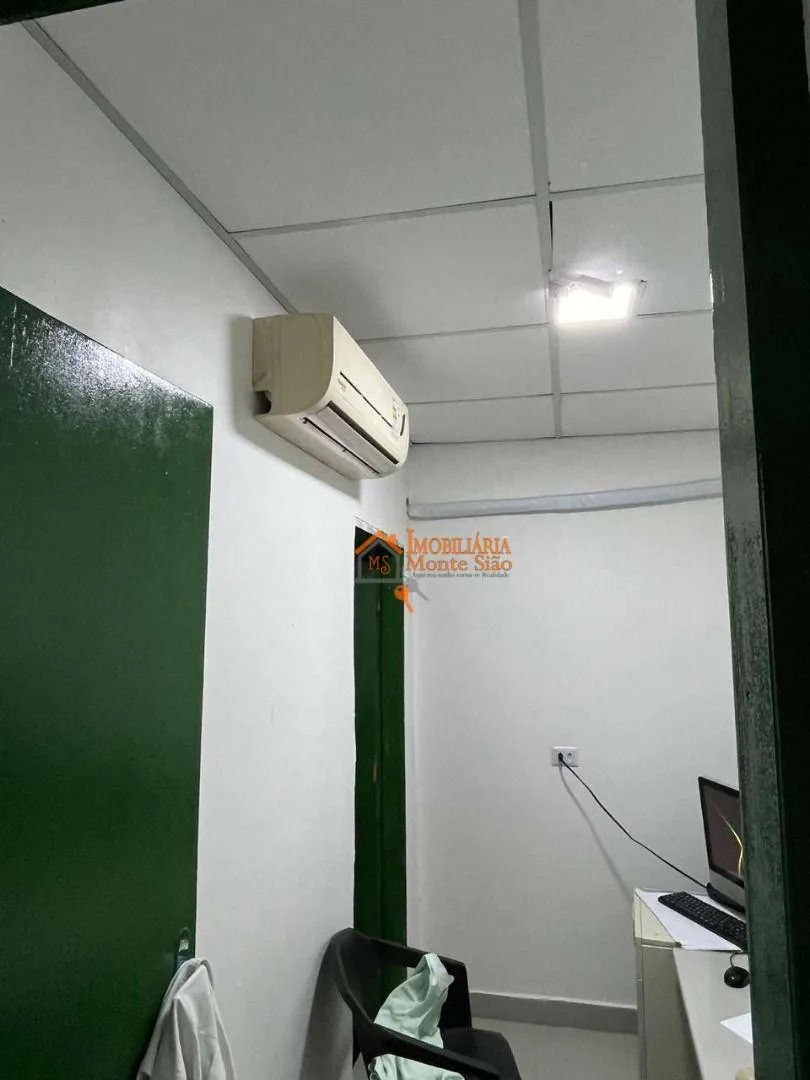 Imagem Casa com 3 dormitórios, 250 m² - venda por R$ 1.300.000,00 ou aluguel por R$ 12.250,00/mês - Jardim Presidente Dutra - Guarulhos/SP