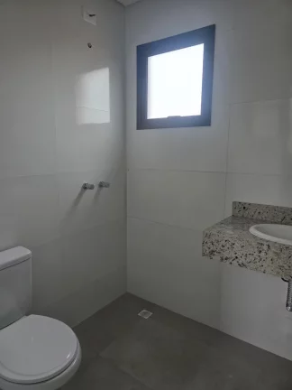 Imagem Sobrado Triplex a venda com 3 quartos no Abranches