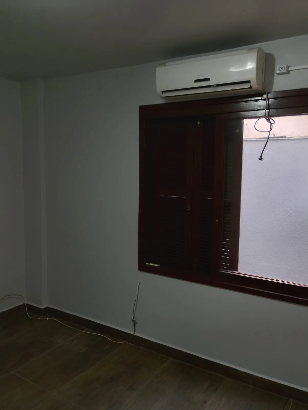Imagem Apartamento Térreo, 02 dormitórios, 60,59m2 área privativa, quiosque com churrasqueira, Menino Deus