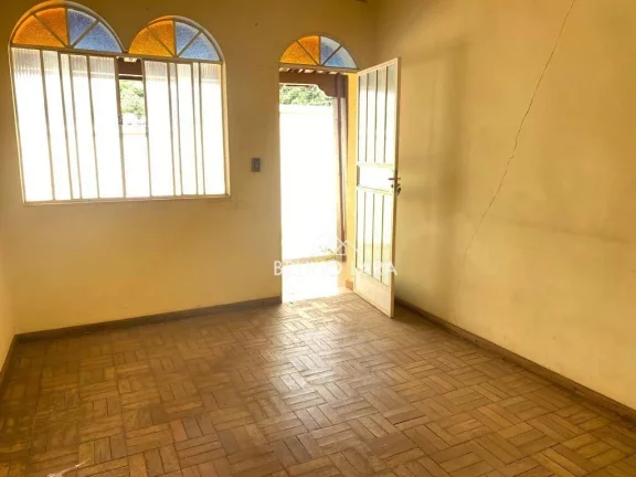 Imagem Casa à venda em Igarapé bairro Três Poderes.