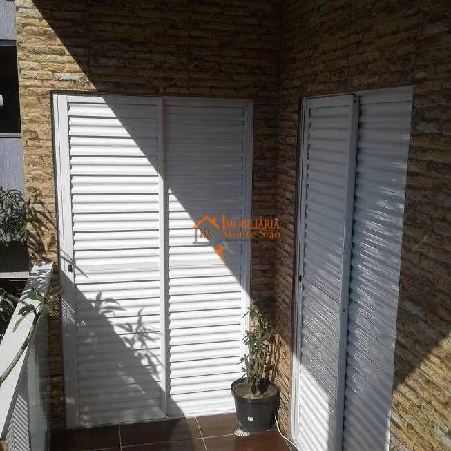 Imagem Casa com 3 dormitórios à venda, 225 m² por R$ 700.000,00 - Jardim São Manoel - Guarulhos/SP