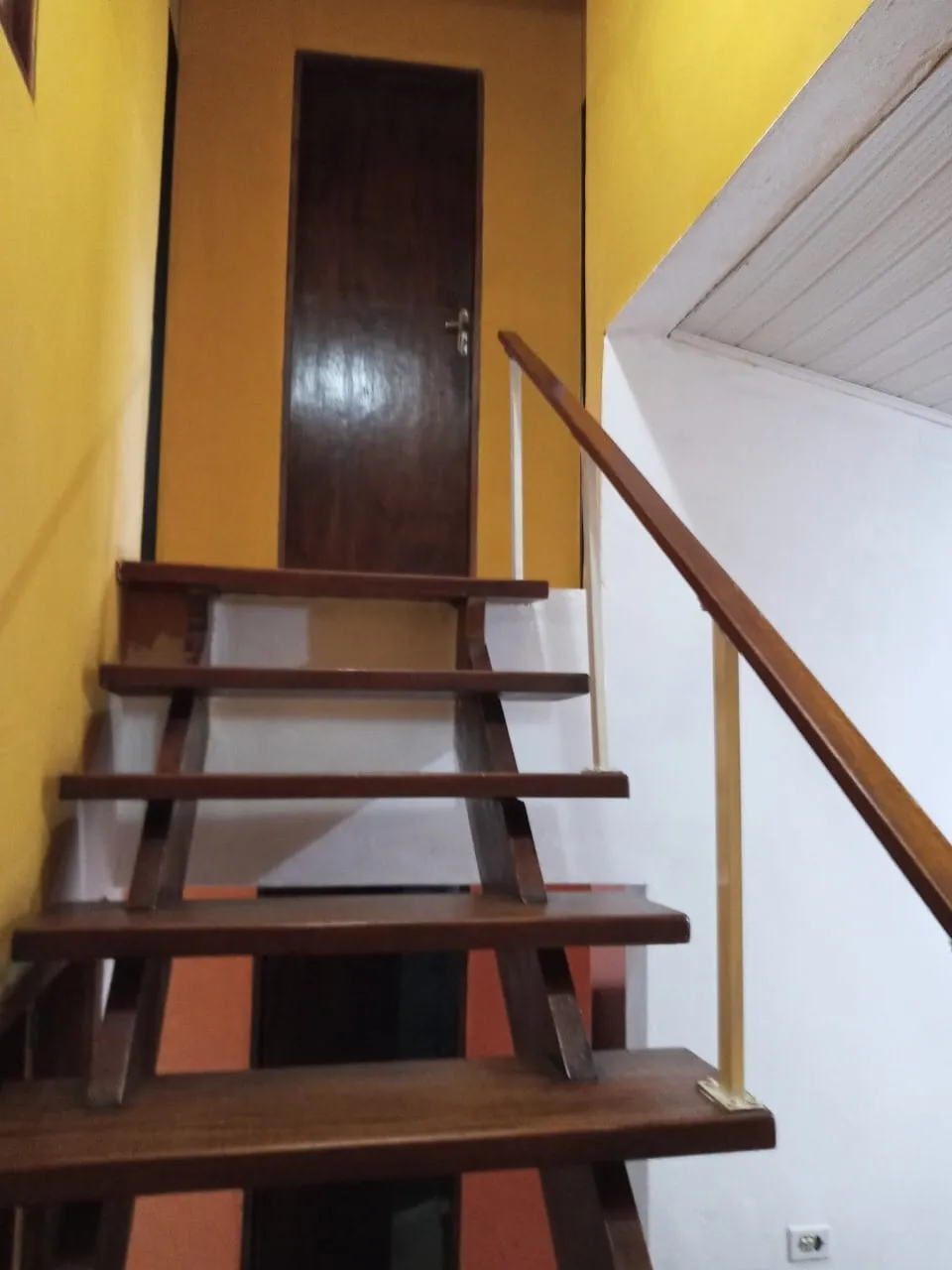 Imagem Chácara à venda 5 Quartos, 1 Suite, 3 Vagas, 1600M², Parque Shangrilá, Pindamonhangaba - SP