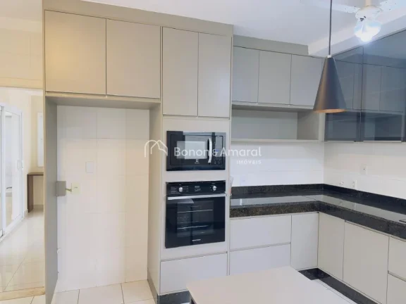 Imagem Apresentamos uma residência sofisticada e moderna no exclusivo Residencial Jardim dos Manacás, uma...