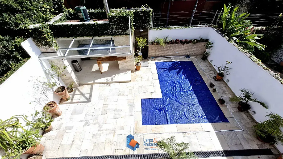 Imagem Casa em condomínio para venda em Morumbi com 4 quartos, sendo 4 suítes, 354m²