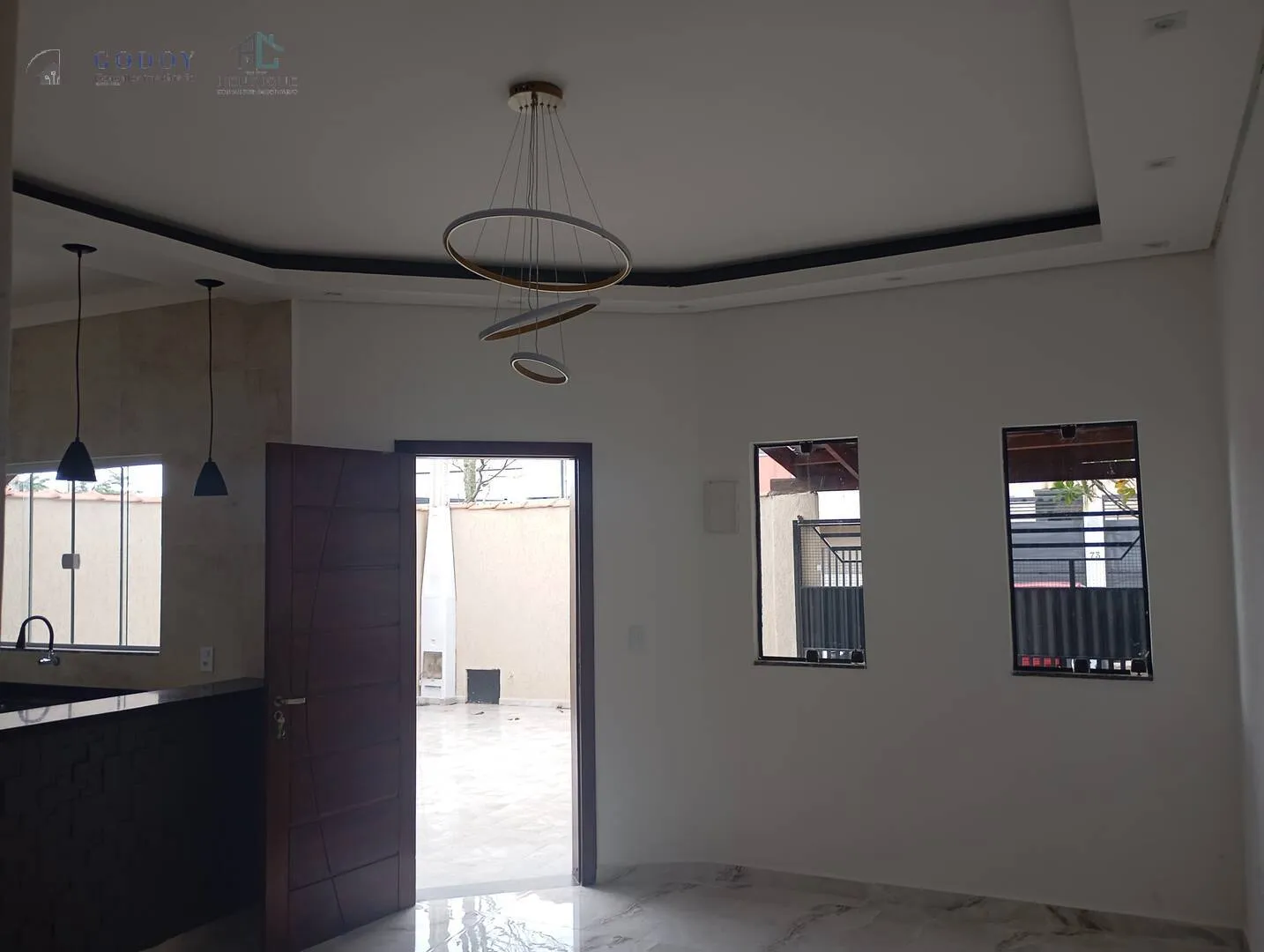 Imagem Qualidade de Vida: Casa com 3 Quartos e Espaço para Lazer