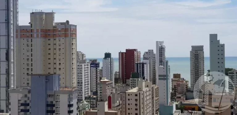 Imagem Apartamento a Venda no Centro de Balneário Camboriú