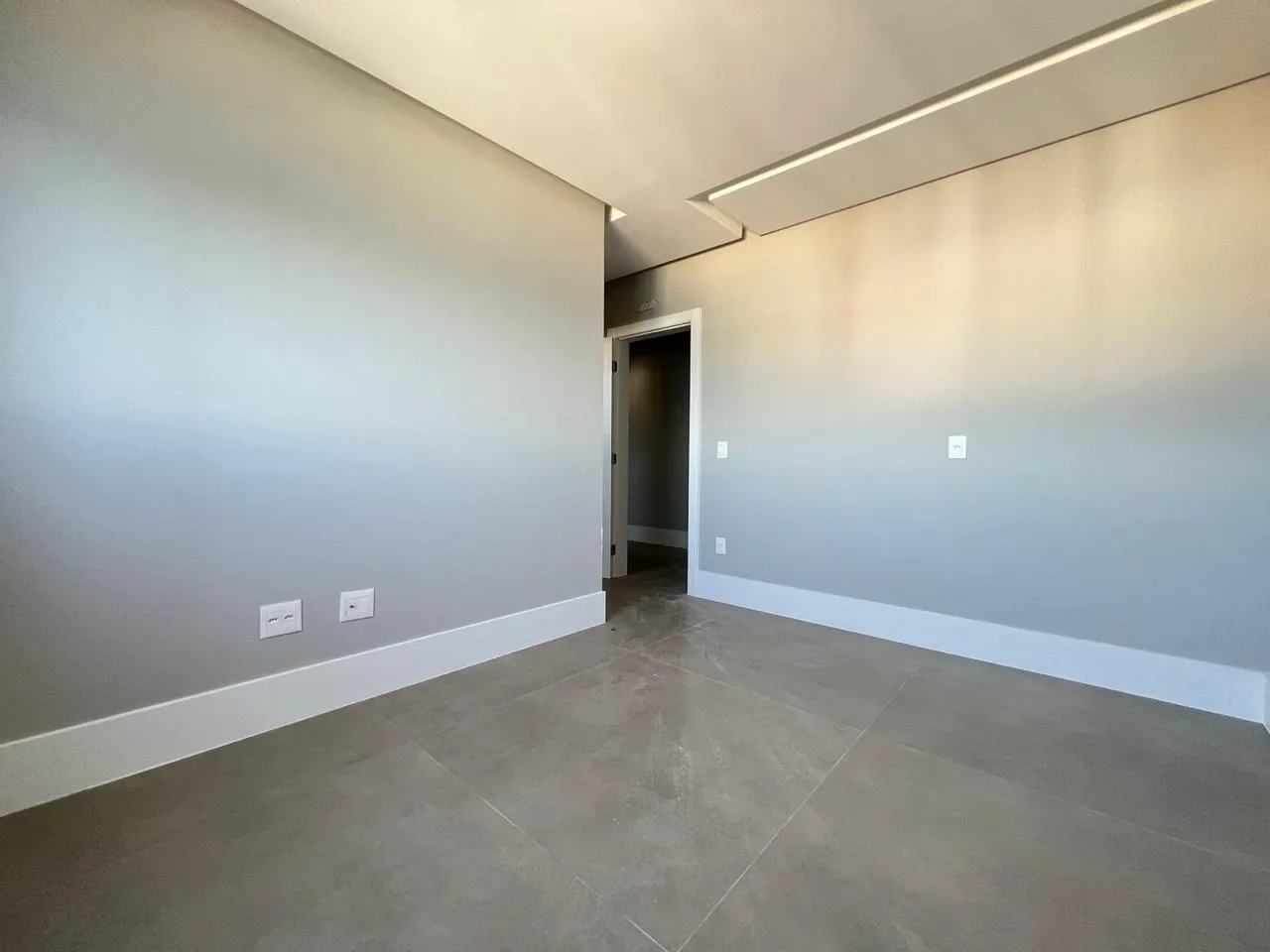 Imagem Apartamento com vista para o mar à venda com 200m2 por R$ 5.500.000,00
