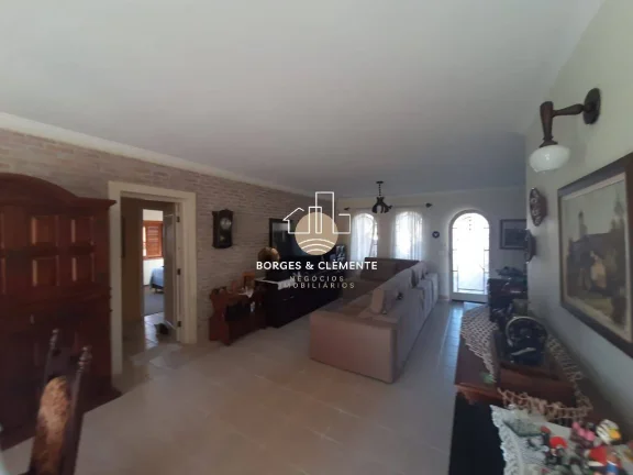 Imagem Casa com 3 dormitórios à venda, 294 m² por R$ 1.500.000 - Vila Esperia