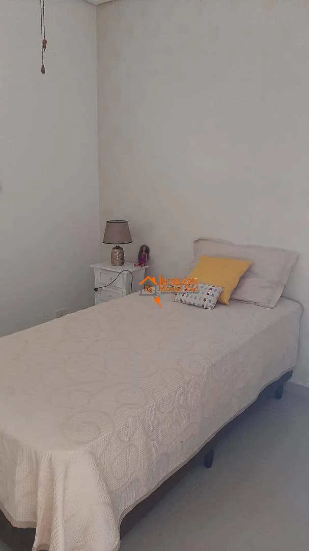 Imagem Sobrado com 3 dormitórios à venda, 177 m² por R$ 550.000,00 - Jardim Maria Clara - Guarulhos/SP
