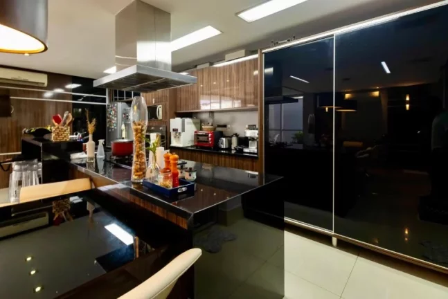 Imagem CASA RESIDENCIAL em MANAUS - AM, FLORES