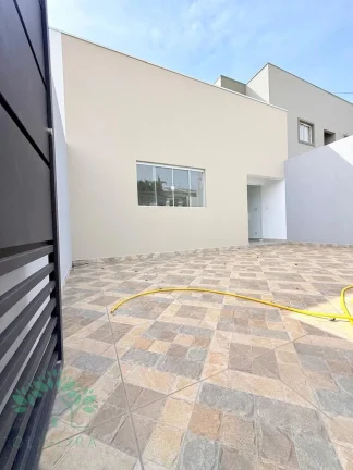 Imagem CASA RESIDENCIAL em Extrema - MG, Ponte nova