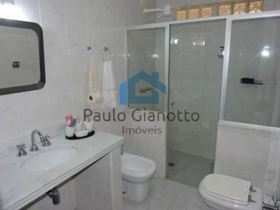 Imagem Exclusividade e Sofisticação: Casa de Alto Padrão na Granja Viana