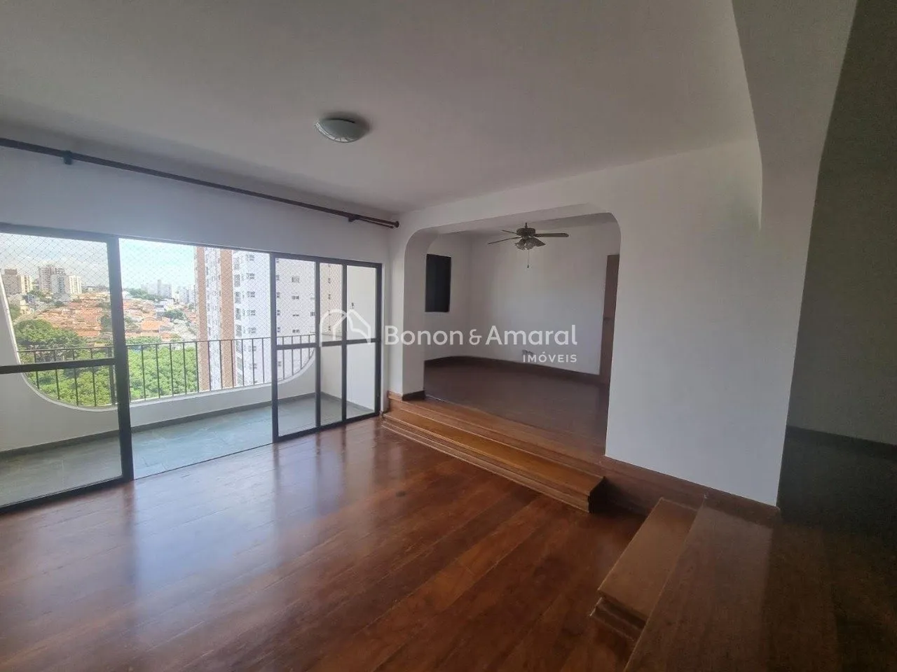 Imagem Amplo apartamento à venda com 3 dormitórios e lazer completo
