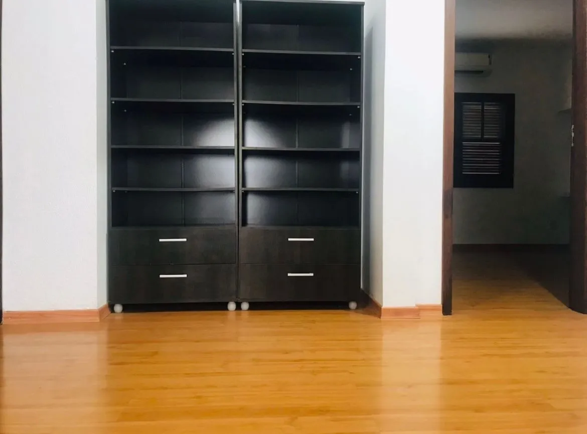 Imagem Casa 4 Dormitórios Residencial ou Comercial Vila Trujilo/ Sorocaba