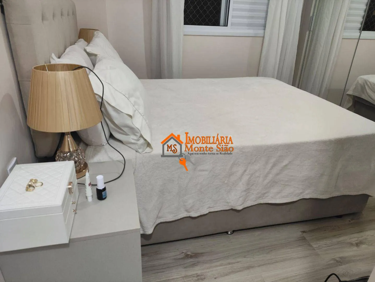 Imagem Apartamento a venda com 61m² com 2 quartos, 1 suíte, 1 vaga coberta e varanda gourmet - Jardim Aida