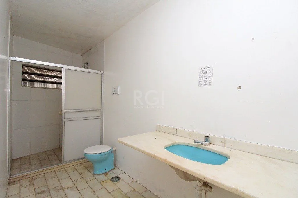 Imagem Casa para Venda - 840m², 7 dormitórios, sendo 3 suites, 8 vagas - Medianeira