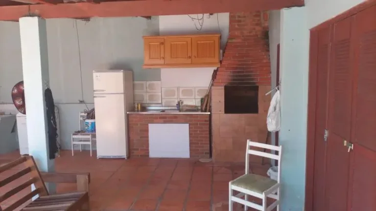Imagem Sobrado 4 Dormitórios - Bairro Zona Nova