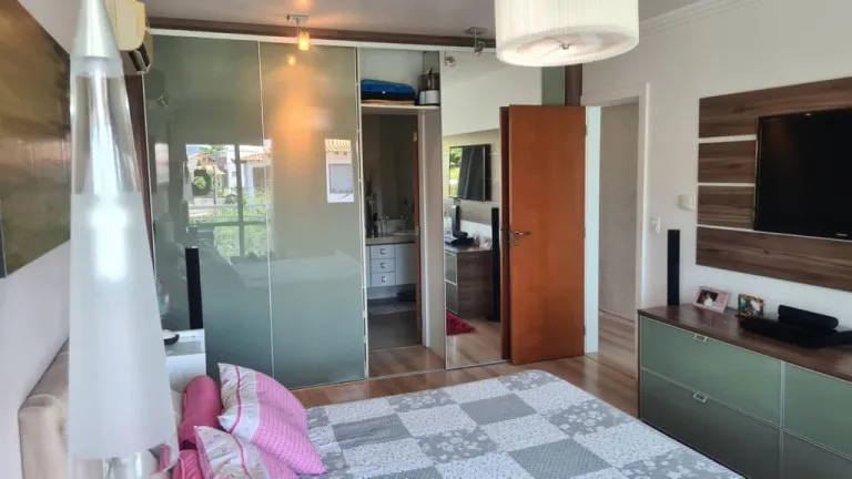 Imagem Casa com 3 Quartos à Venda, 295 m² em Camboinhas - Niterói