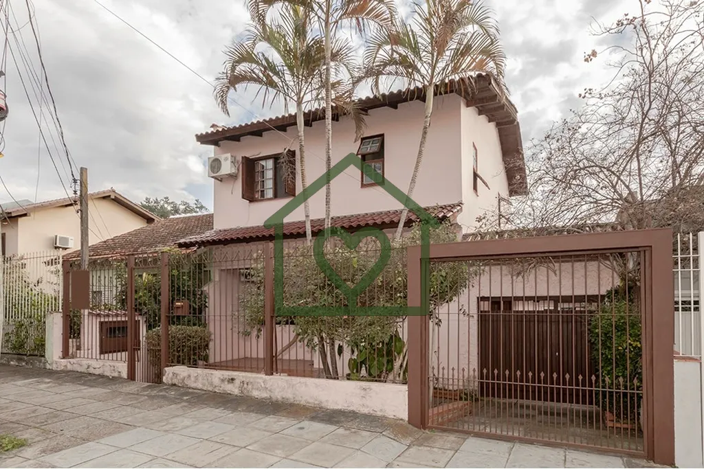 Imagem Casa no bairro Passo D?Areia, Porto Alegre, ideal para quem busca conforto, espaço e estilo. Reform...