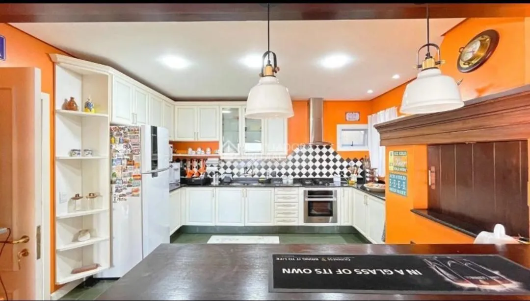 Imagem Casa com 3 dormitórios, bairro Sétimo Céu em Porto Alegre