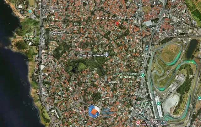 Imagem Casa para venda em Interlagos com 5 quartos, sendo 3 suítes, 370m²