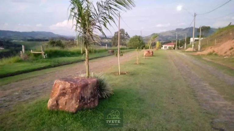 Imagem Terreno com Escritura no Condomínio Residencial Greenville em Socorro, SP