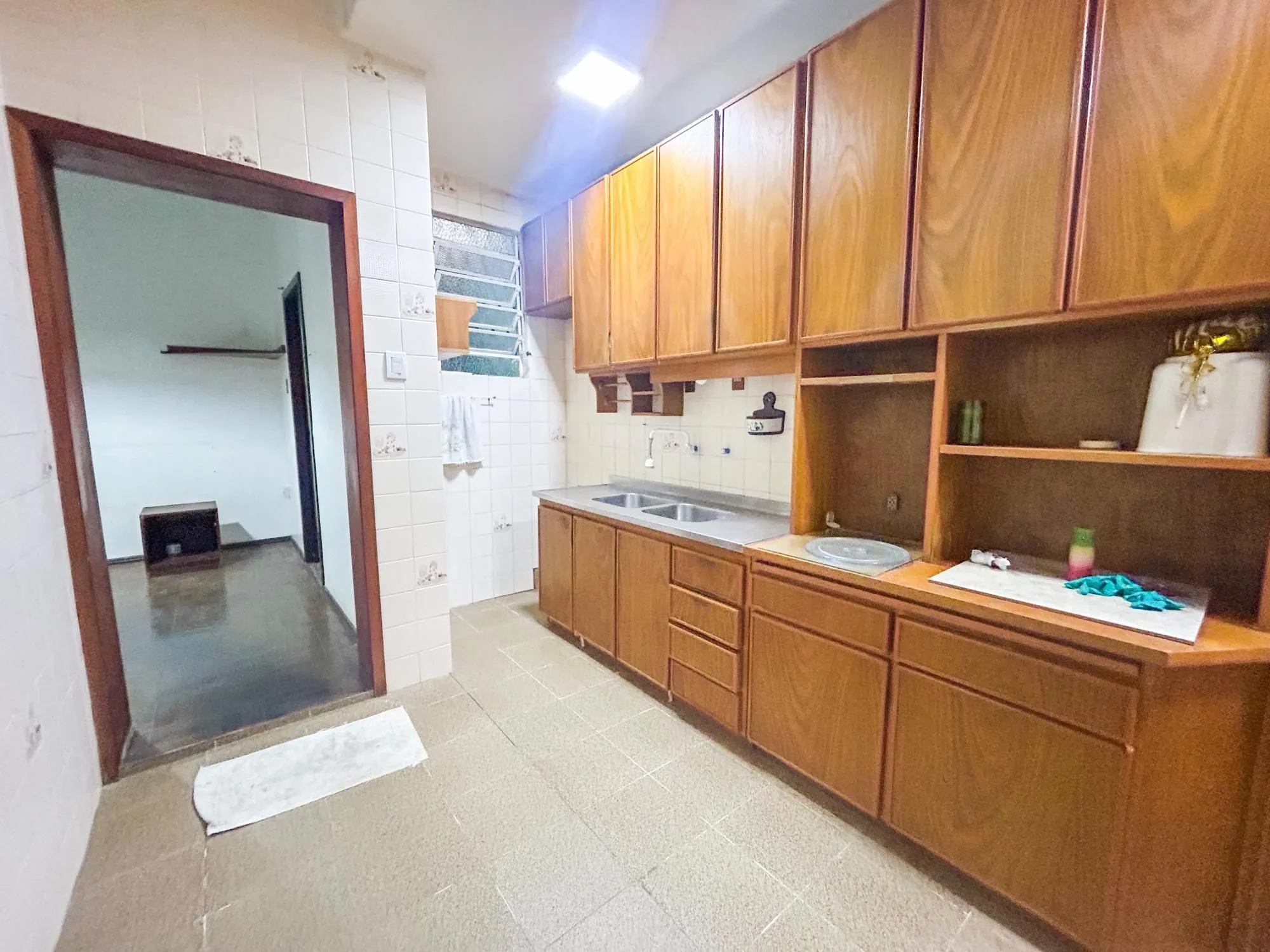 Imagem Casa Residencial com 3 Quartos, sendo 1 suíte e 3 Banheiros, no Bairro Santa Teresa em Porto Alegre, RS