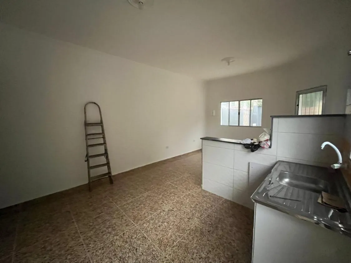 Imagem CASA 2 DORM SENDO 1 SUITE LADO PISTA À VISTA NOSSA SENHORA DO SION ITANHAEM