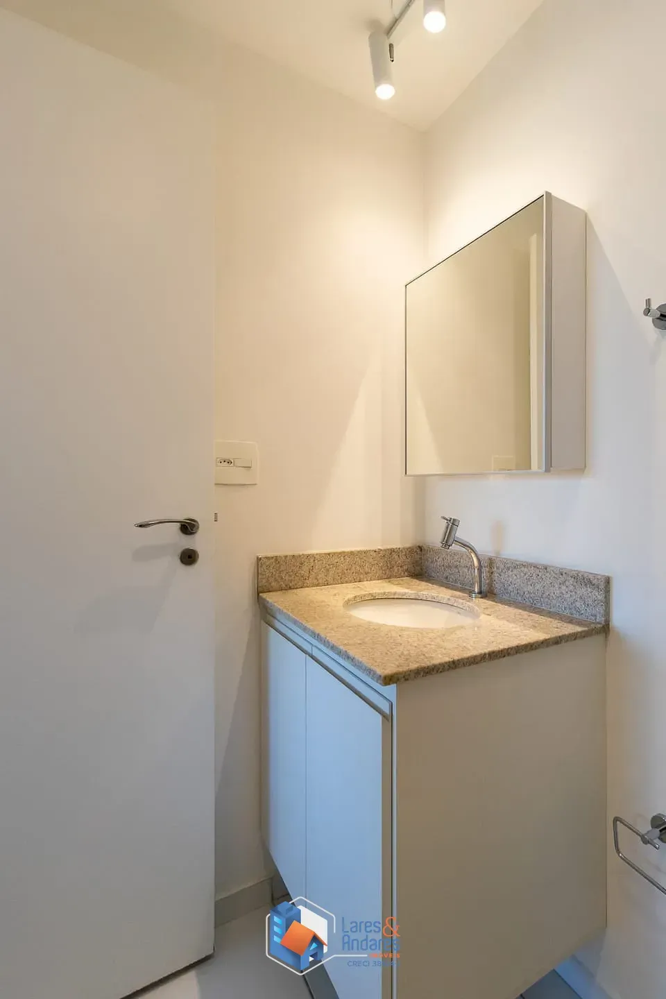 Imagem Apartamento para venda em Vila Mariana com 1 quarto, sendo 1 suíte, 42m²