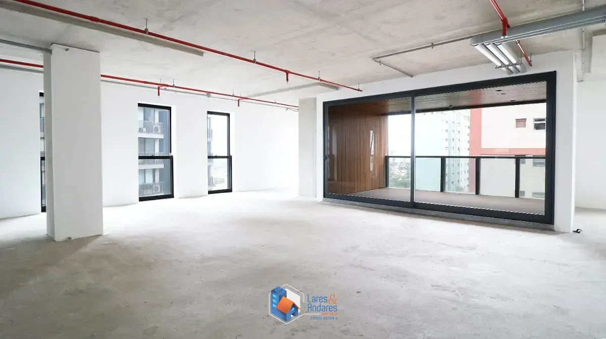 Imagem Conjunto comercial para venda em Sumarezinho, 218m²