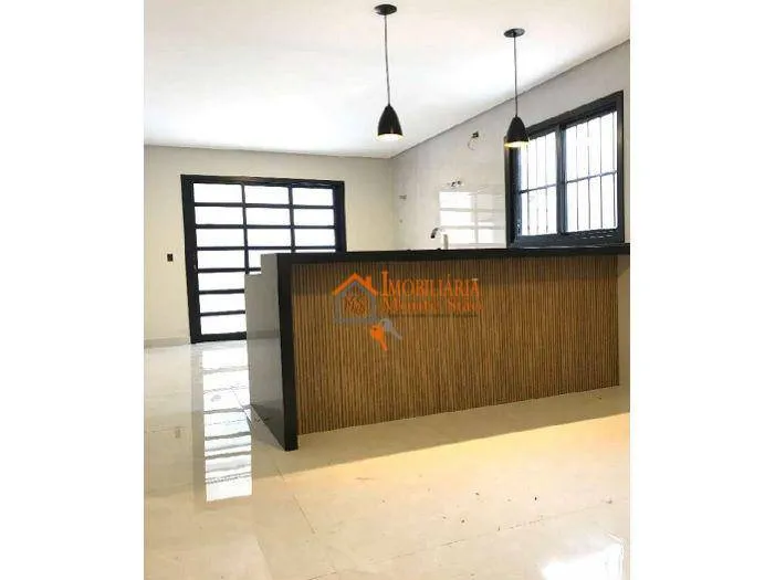 Imagem Sobrado com 3 dormitórios à venda, 170 m² por R$ 1.060.000,00 - Parque Continental II - Guarulhos/SP