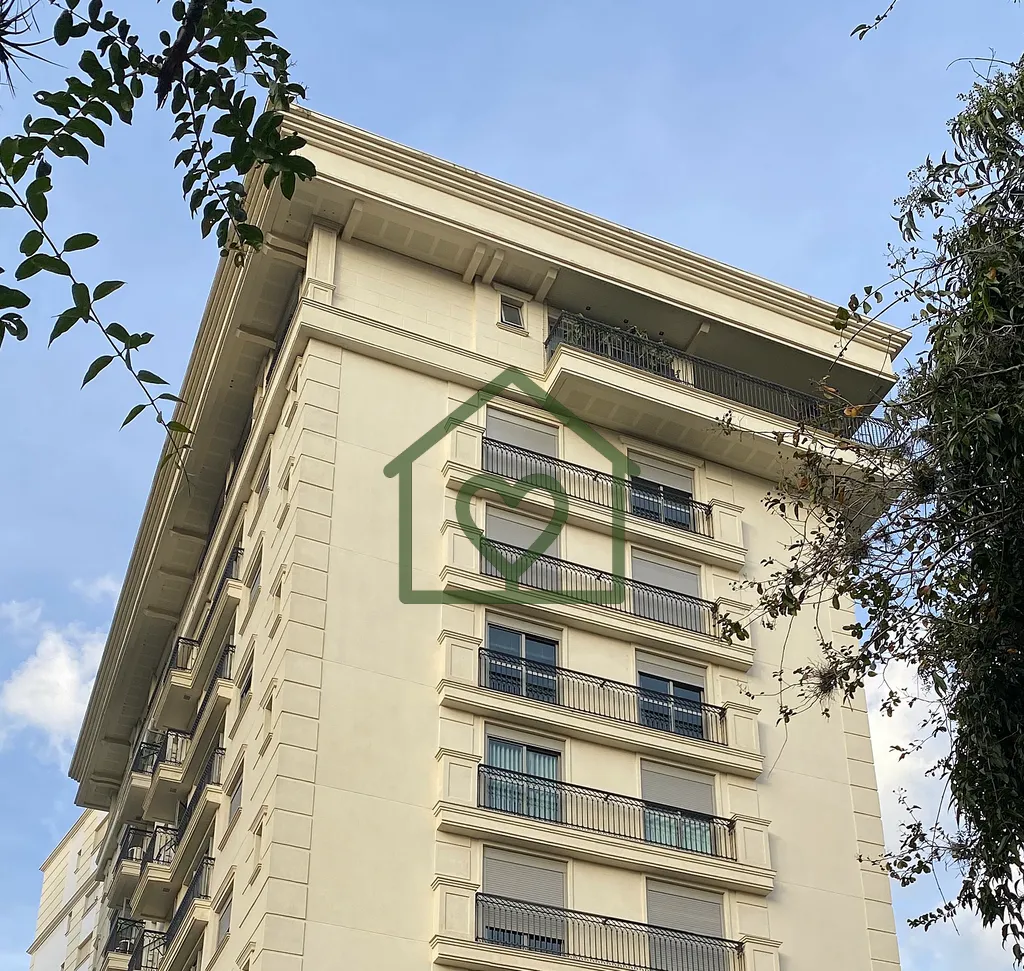 Foto do imóvel Empreendimento com 32 apartamentos, sendo 4 por andar, e 2 boxes com depósito por apartamento. Áre...